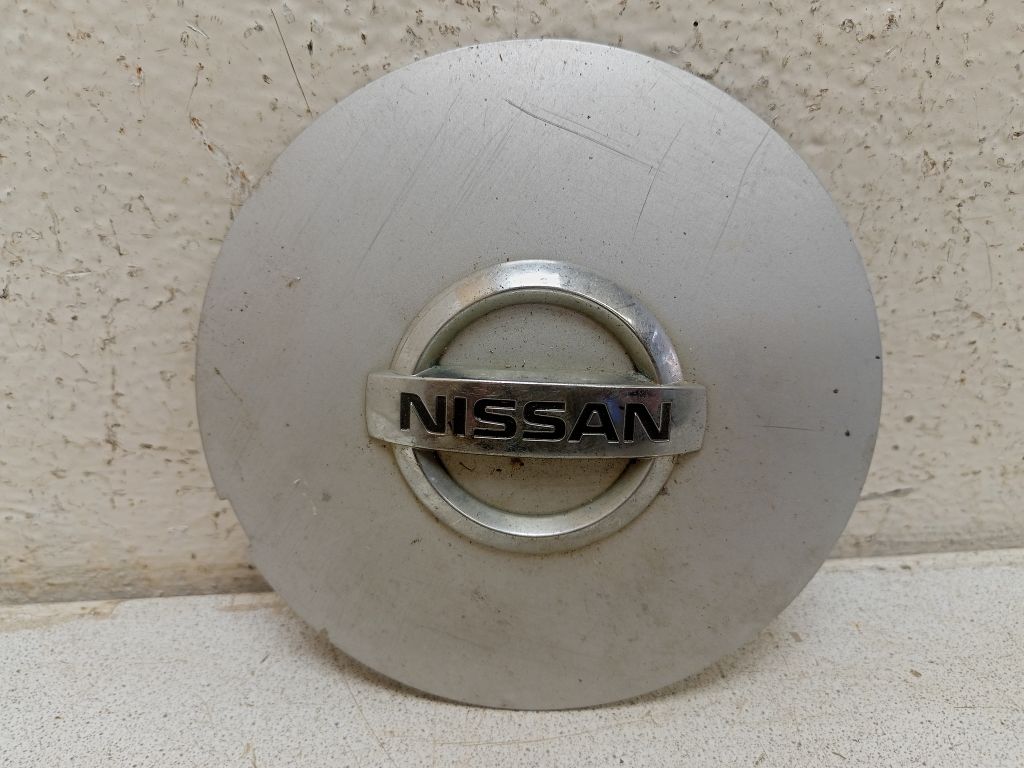 Колпачок литого диска Nissan