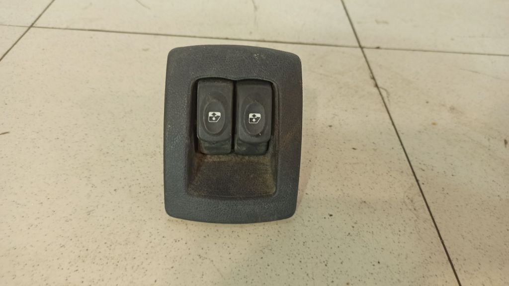 Блок кнопок Renault