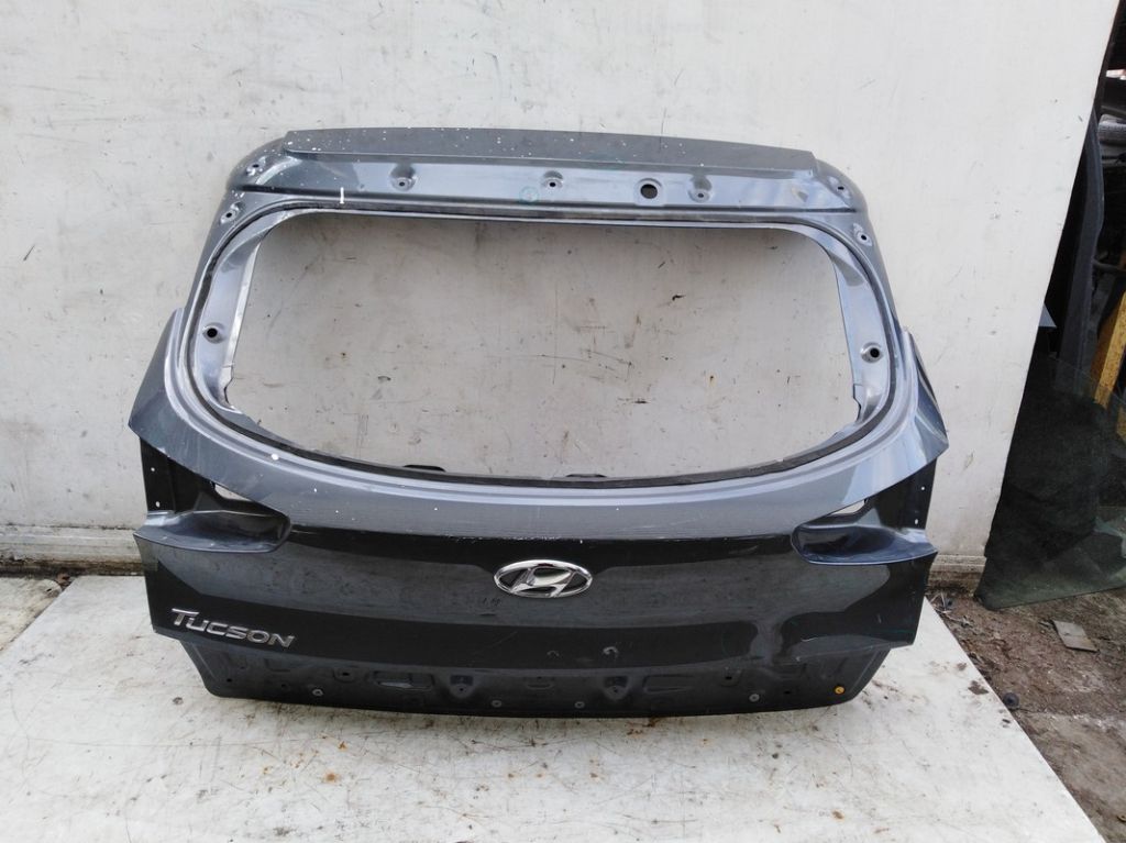 Дверь багажника Hyundai