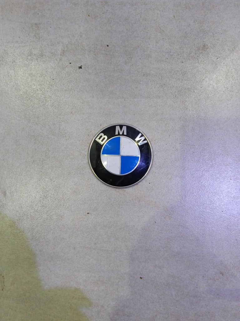 Вставка замка багажника BMW