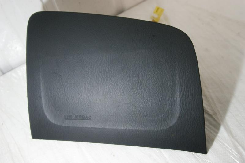 Подушка безопасности в торпеду Mazda