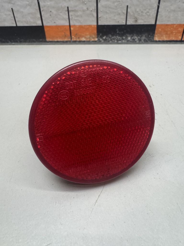Катафот задний в бампер Nissan