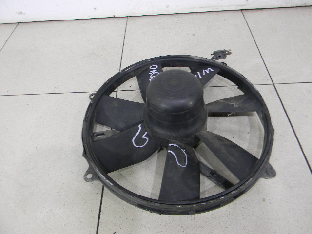 Вентилятор радиатора Mercedes