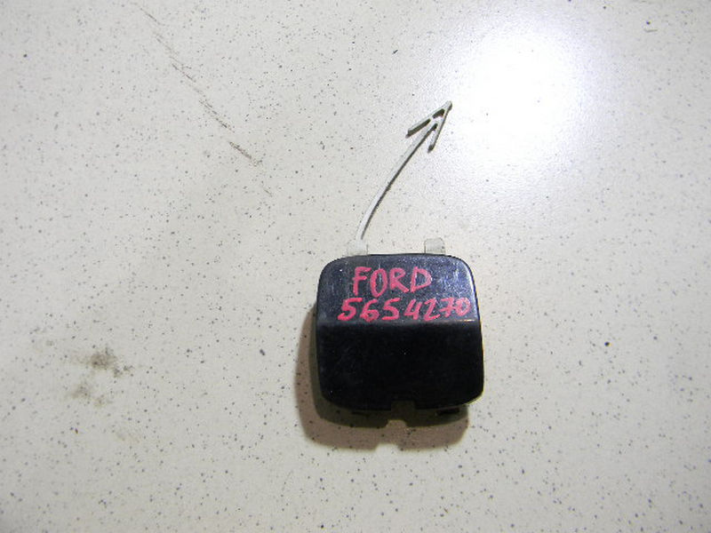 Лючок бампера Ford