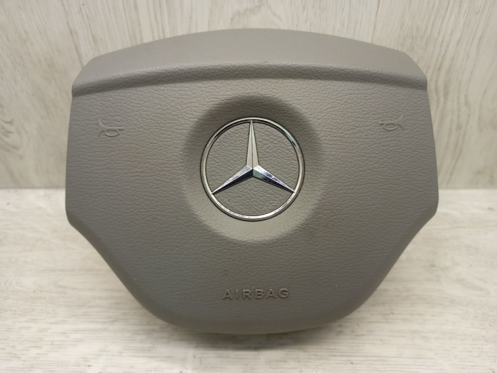 Подушка безопасности в руль Mercedes
