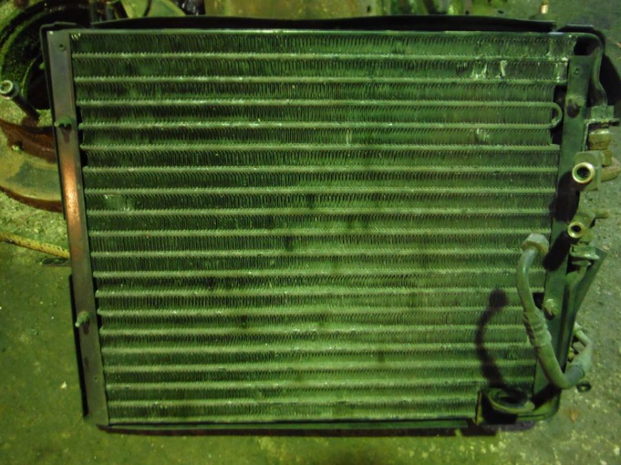 Радиатор кондиционера Iveco