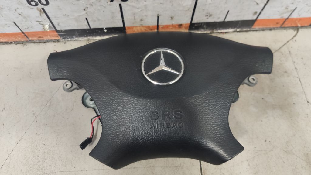 Подушка безопасности в руль Mercedes