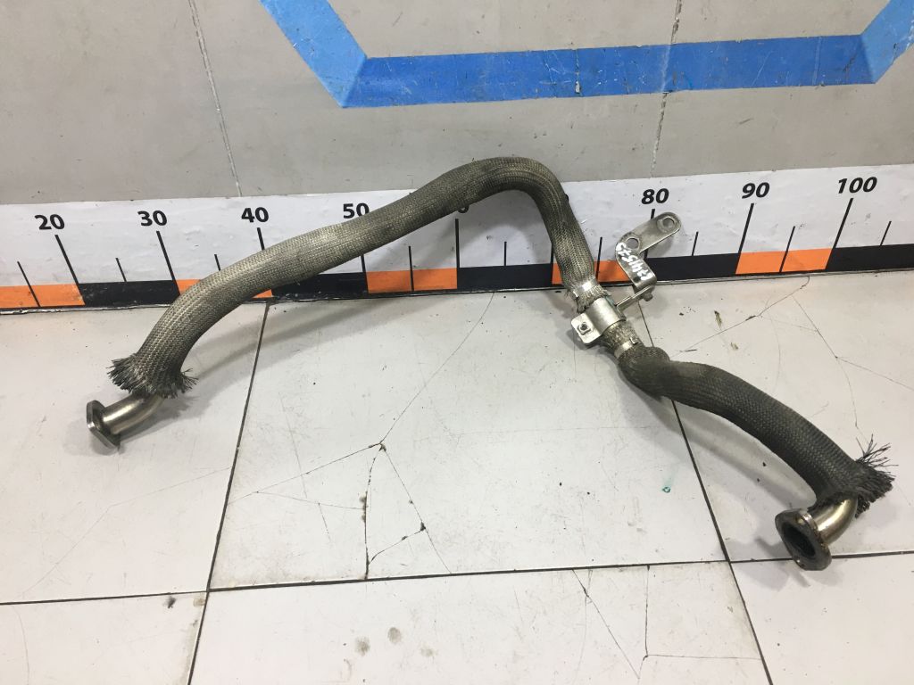 Трубка картерных газов 