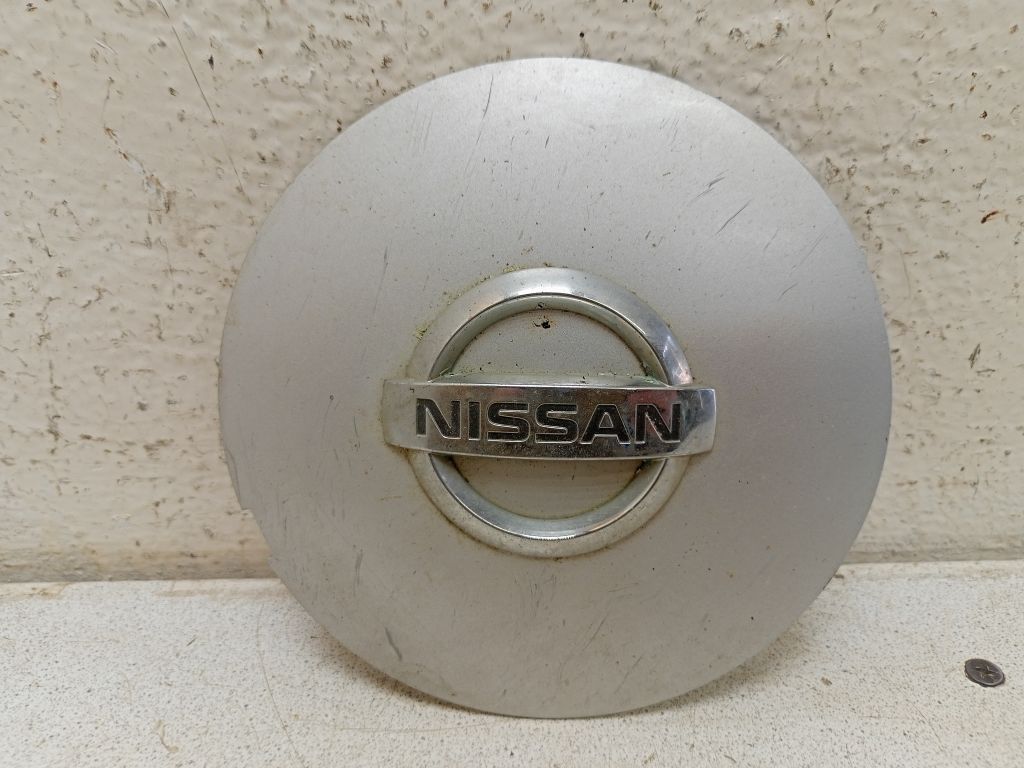 Колпачок литого диска Nissan