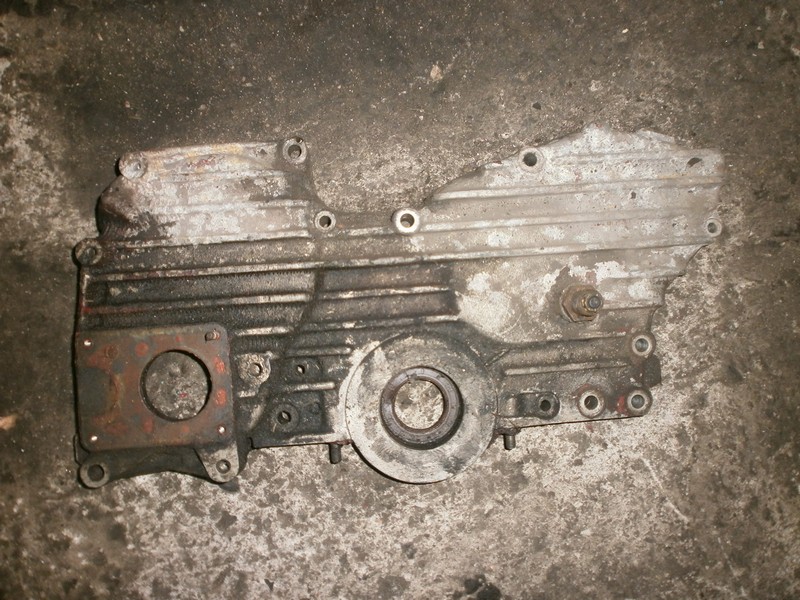 Крышка двигателя передняя Iveco