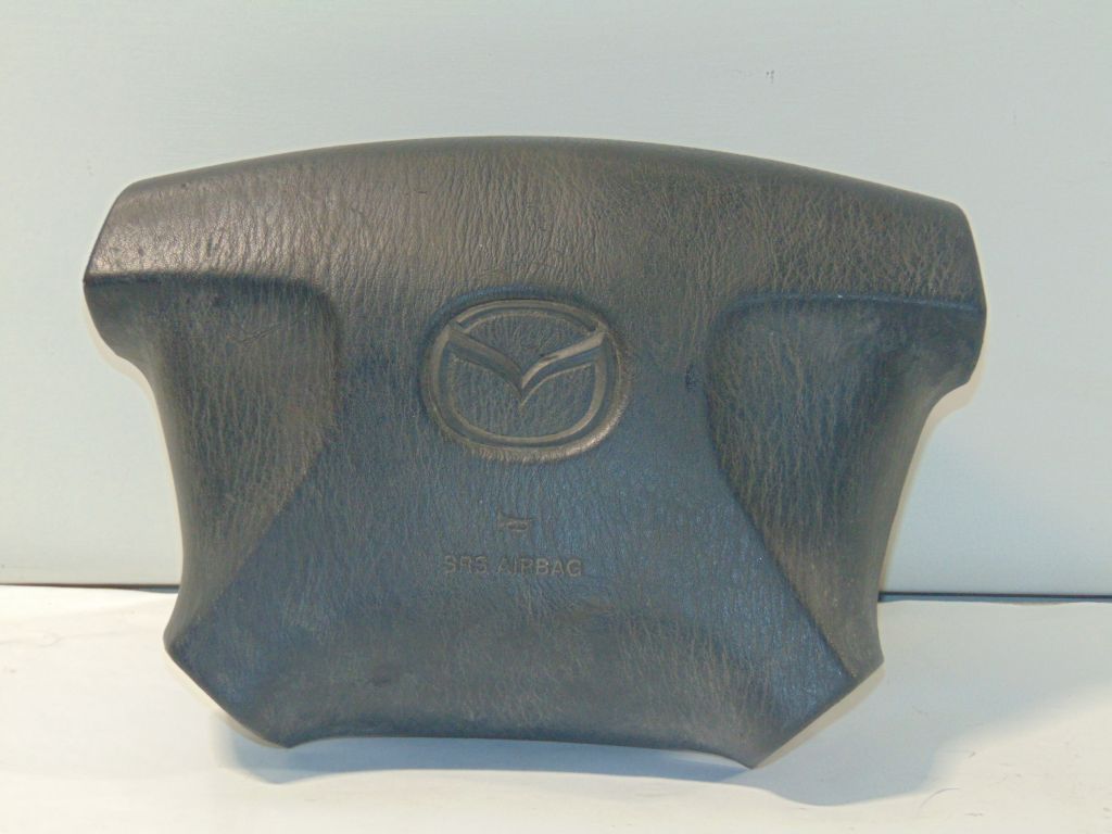 Подушка безопасности в руль Mazda