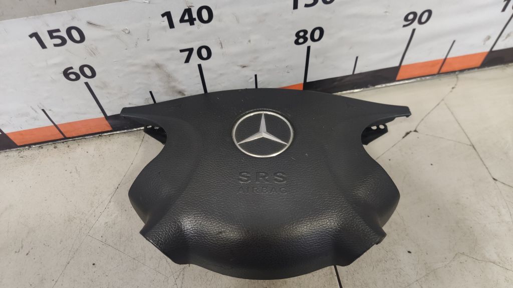 Подушка безопасности в руль Mercedes