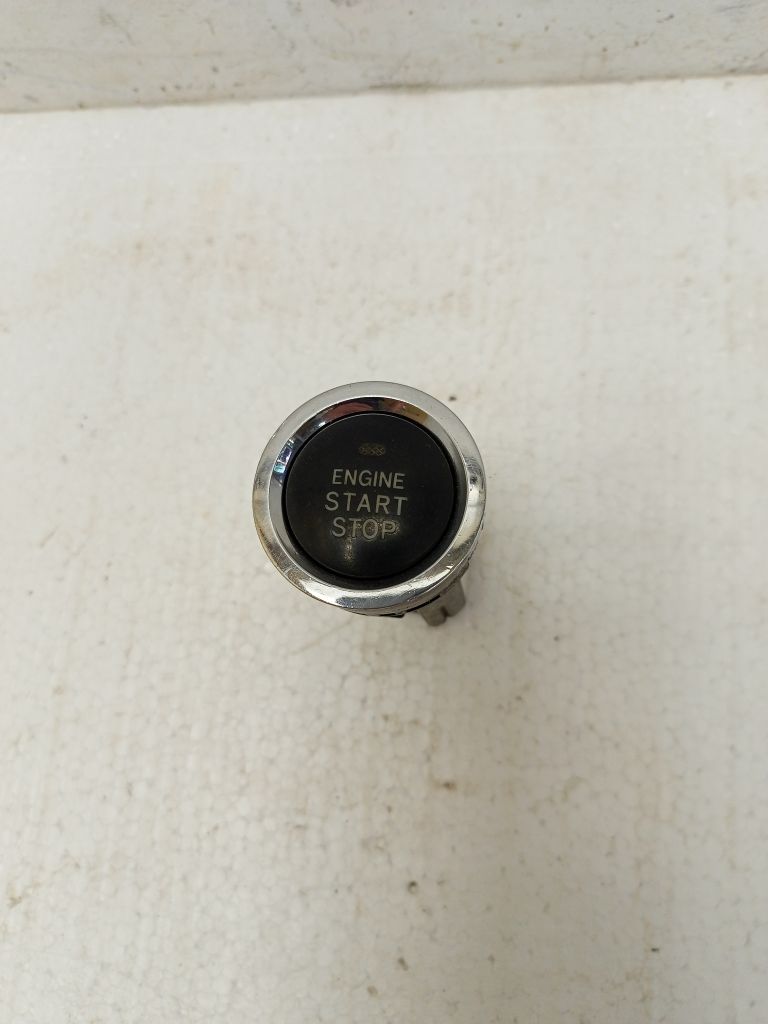 Кнопка Subaru
