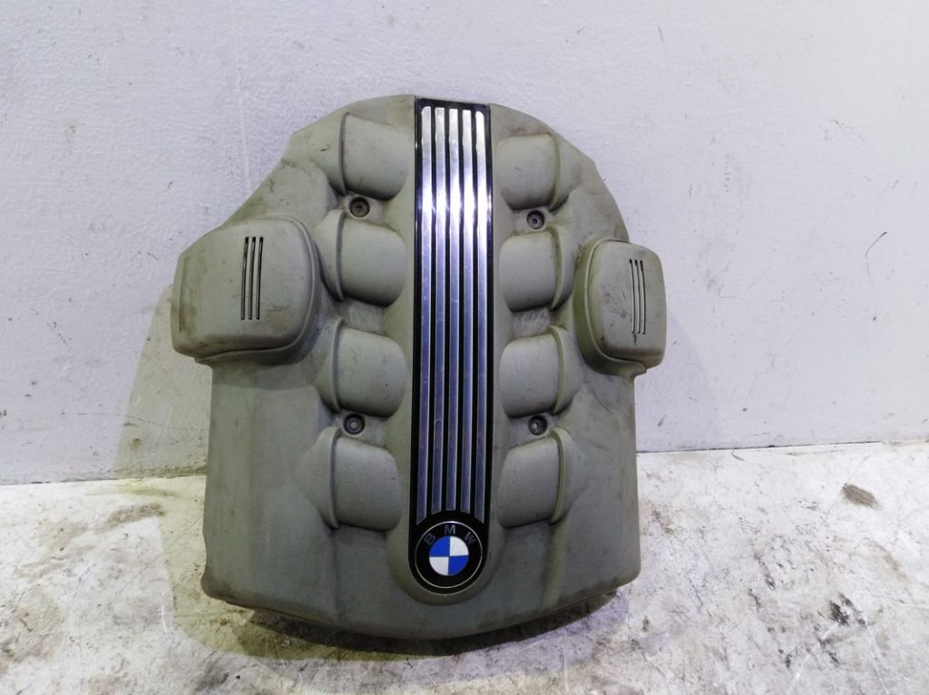 Накладка моторного отсека BMW