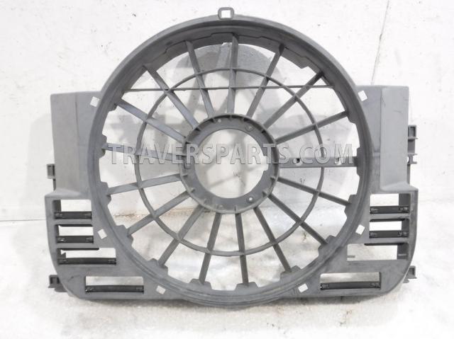 Диффузор вентилятора Land Rover