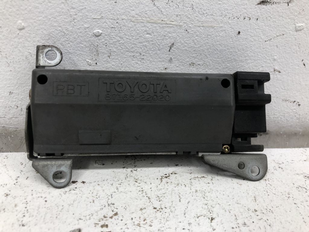 Резистор отопителя Toyota
