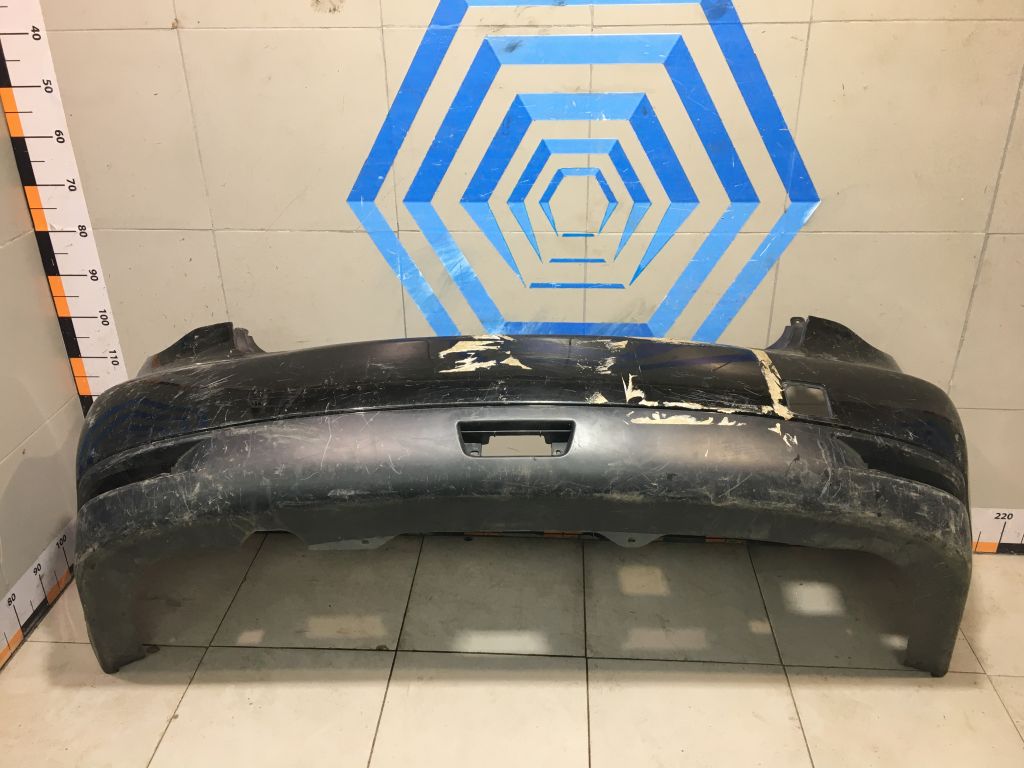 Бампер задний Nissan