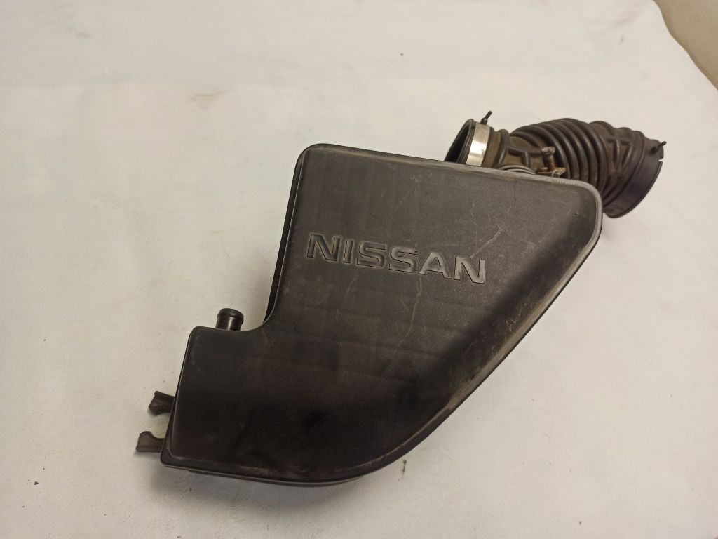 Патрубок воздушного фильтра Nissan