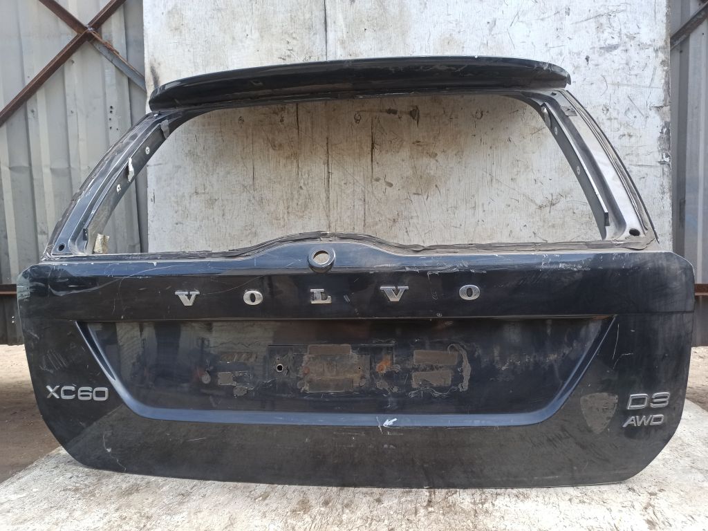 Дверь багажника Volvo
