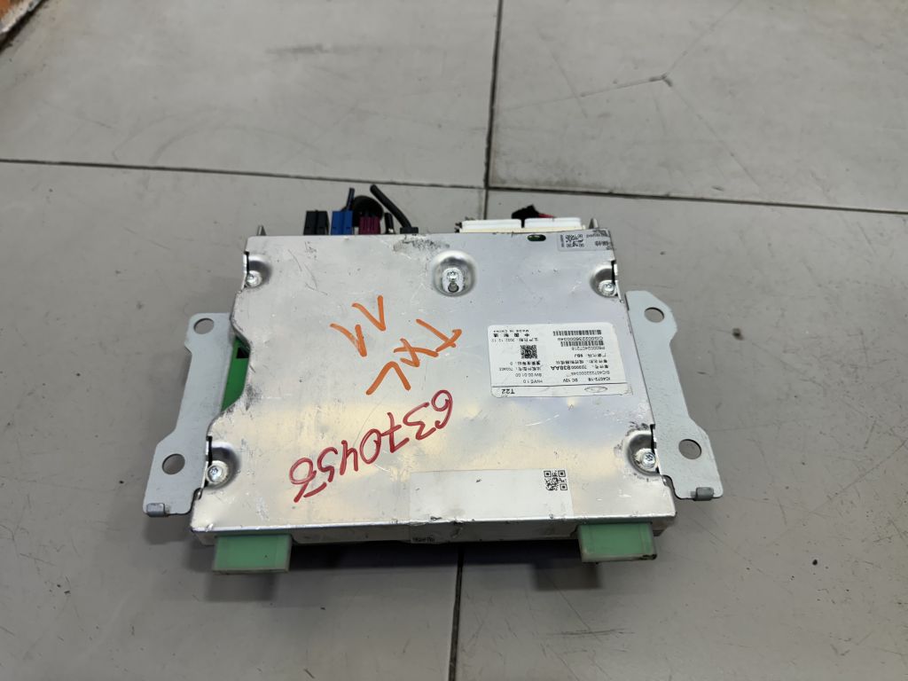 Блок управления магнитолой Exeed