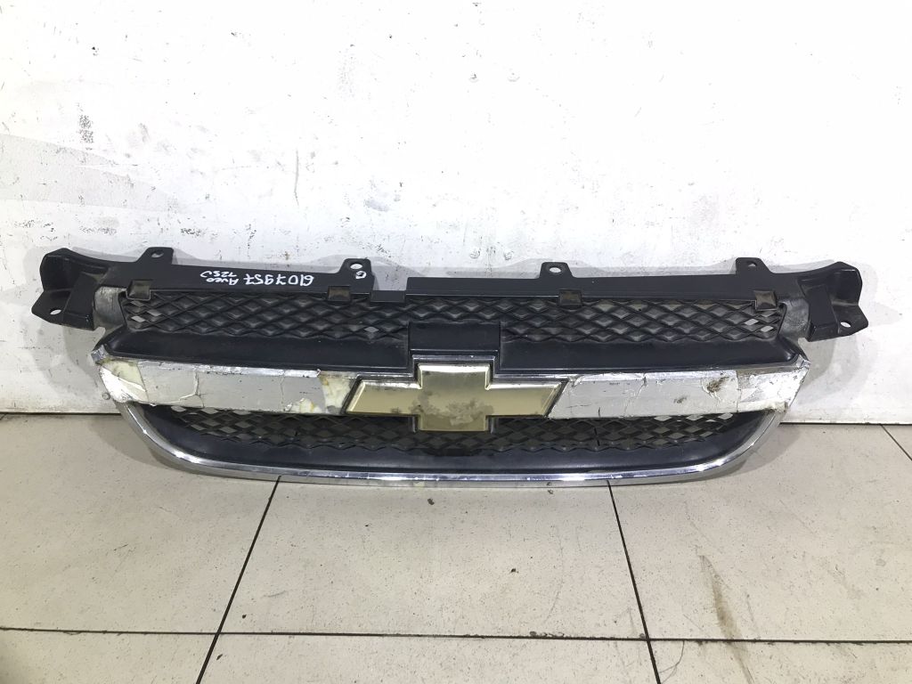 Решетка радиатора Chevrolet