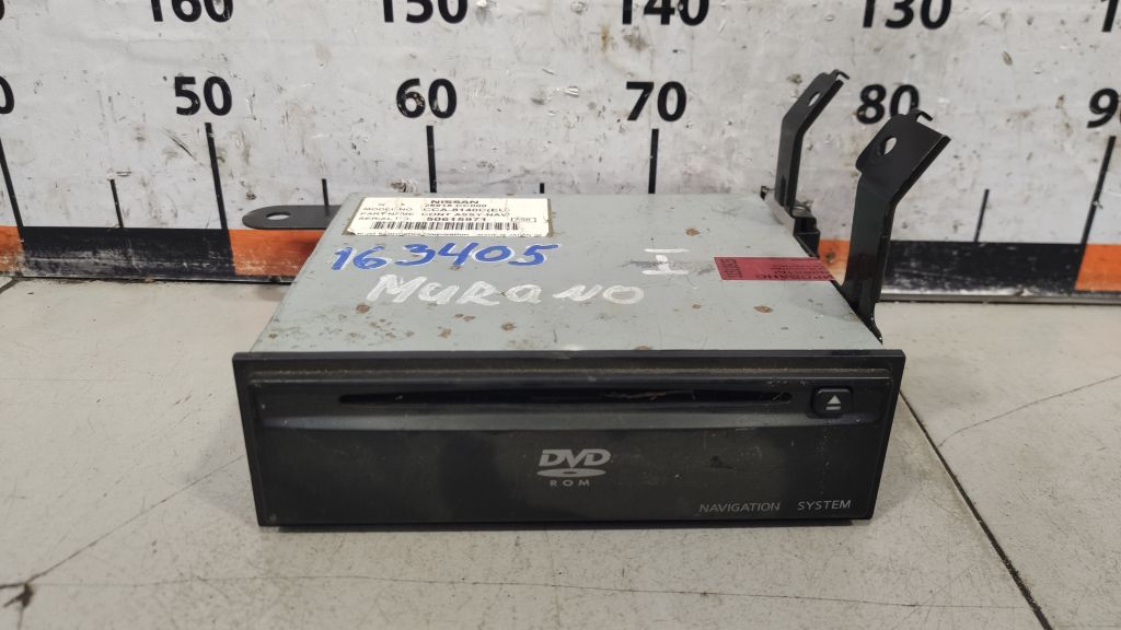 DVD-проигрыватель Nissan