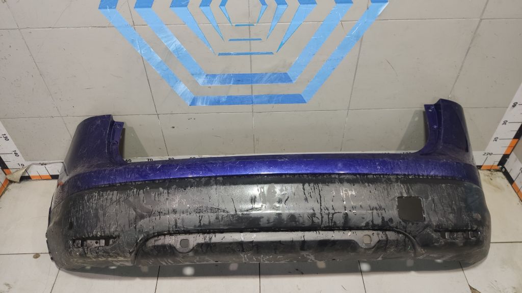 Бампер задний Nissan