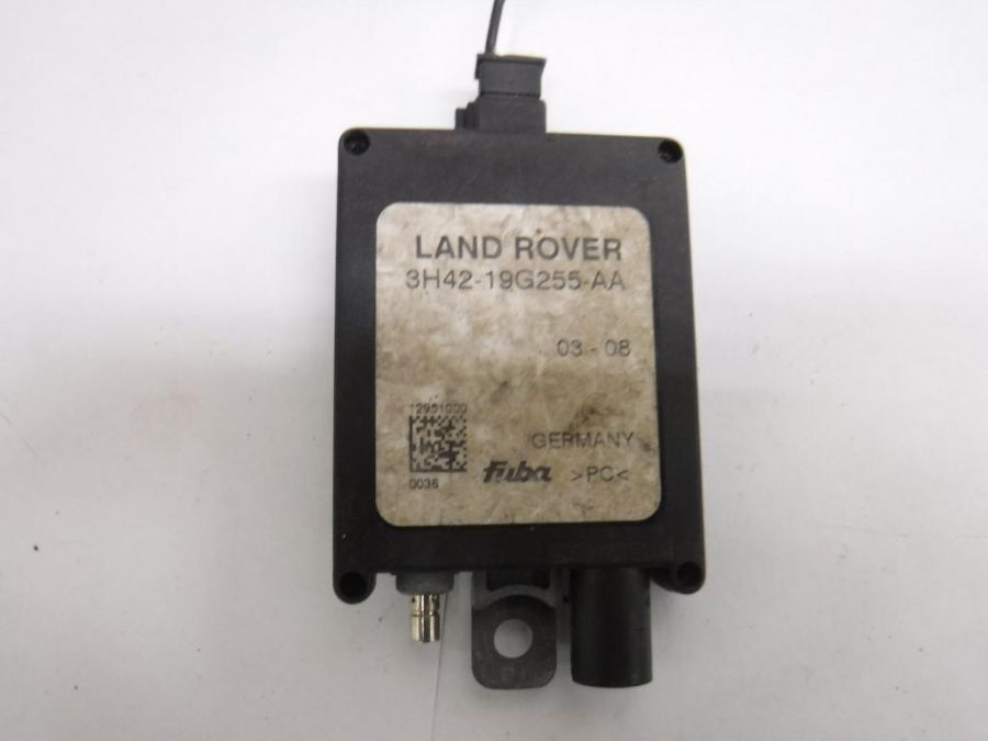 Антенный усилитель Land Rover