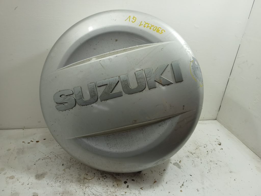 Колпак запаски Suzuki