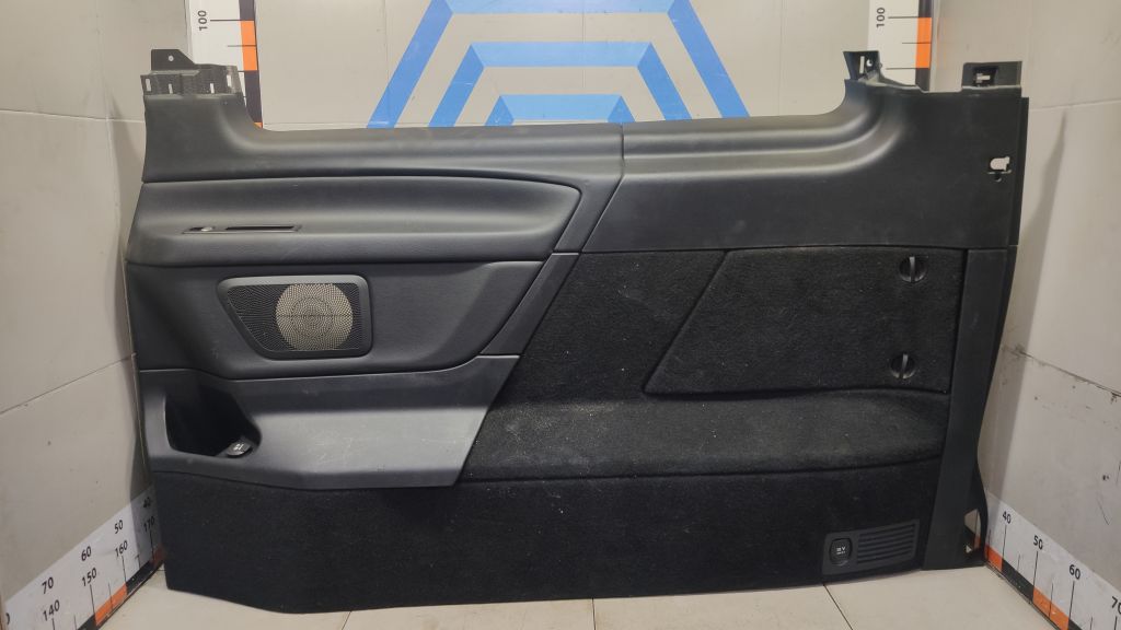 Обшивка багажника Mercedes