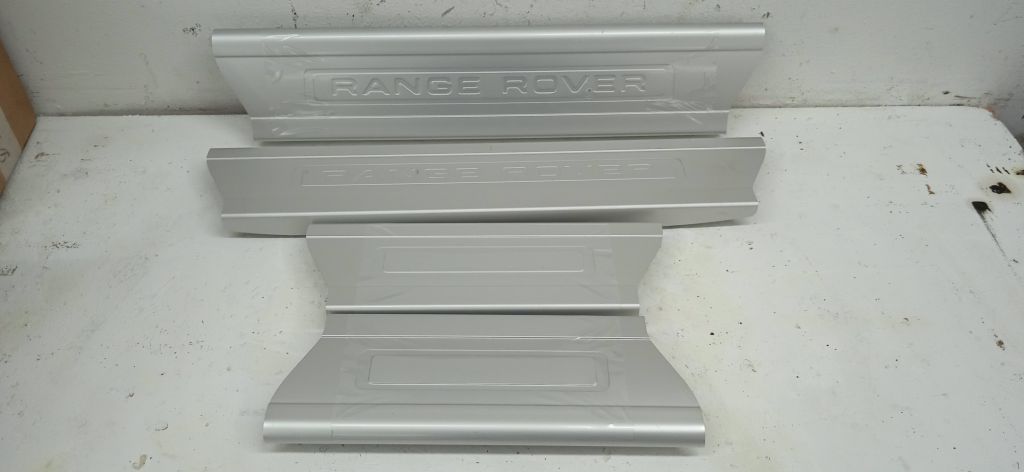 Накладка на порог внутренняя Land Rover