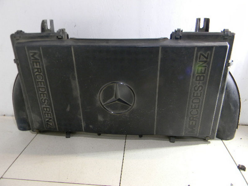 Корпус воздушного фильтра Mercedes