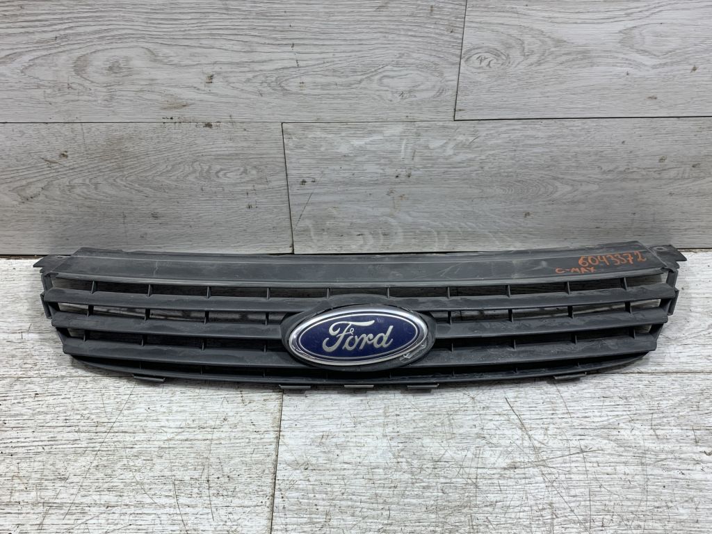 Решетка радиатора Ford